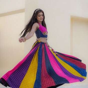 Multicolor Gaji Silk Bandhani Choli with Halter Neck & Gamthi Border Dupatta